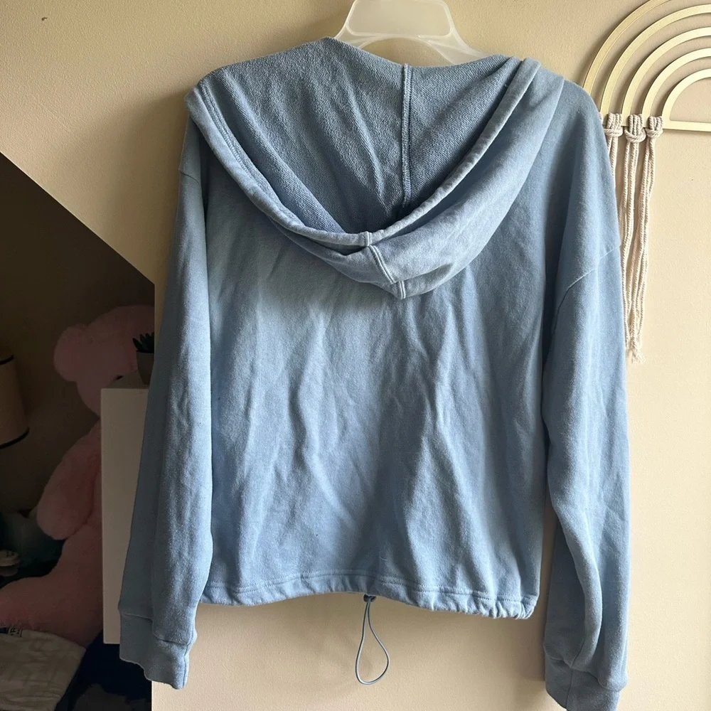 Fabletics Sky Blue Knit Top - Picture 4 of 5